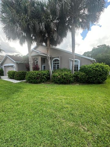 3102 NW Windemere Drive, Jensen Beach, FL 34957