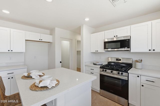 812 W GIBSON Avenue, Coolidge, AZ 85128
