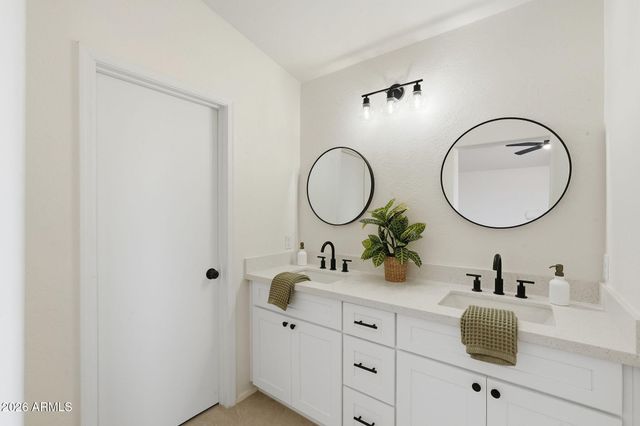 812 W GIBSON Avenue, Coolidge, AZ 85128