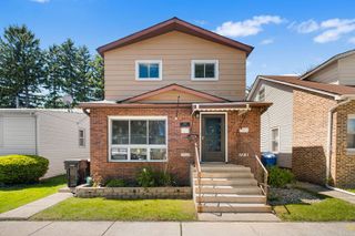 5364 N Normandy Avenue, Chicago, IL 60656