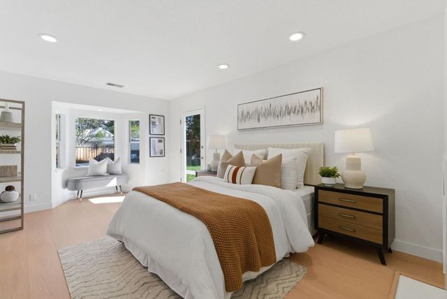 979 Stanley Avenue, Los Altos, CA 94024