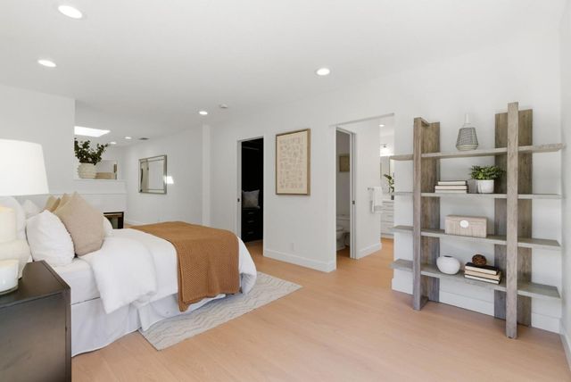 979 Stanley Avenue, Los Altos, CA 94024