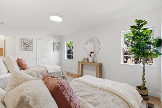 979 Stanley Avenue, Los Altos, CA 94024