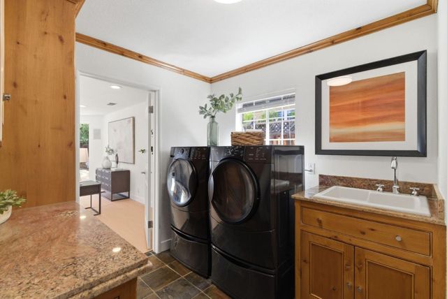 979 Stanley Avenue, Los Altos, CA 94024