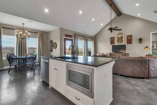 2415 Bucksnort Road, Van Alstyne, TX 75495