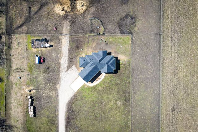 2415 Bucksnort Road, Van Alstyne, TX 75495