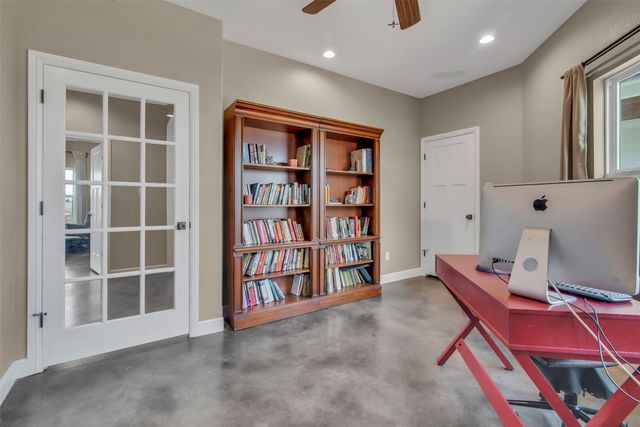 2415 Bucksnort Road, Van Alstyne, TX 75495