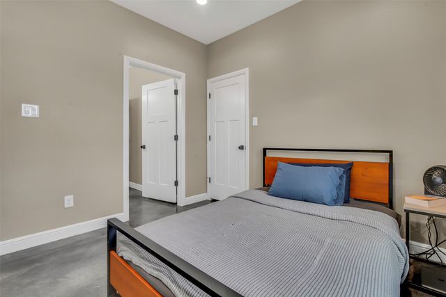 2415 Bucksnort Road, Van Alstyne, TX 75495