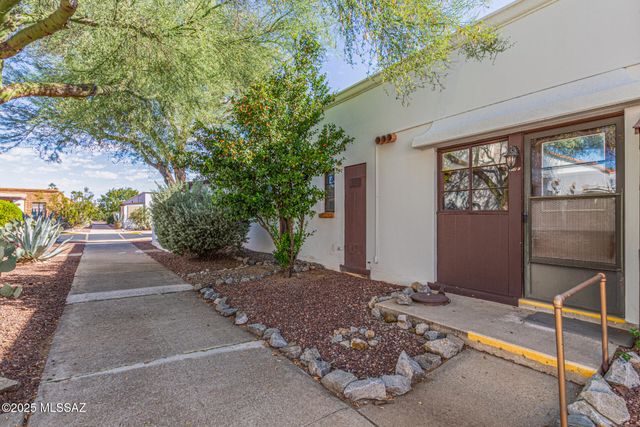 290 S Paseo Aguila Unit C, Green Valley, AZ 85614