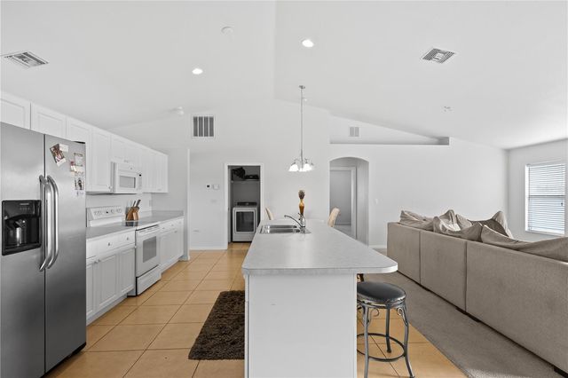 1801 NW 5TH PLACE, Cape Coral, FL 33993