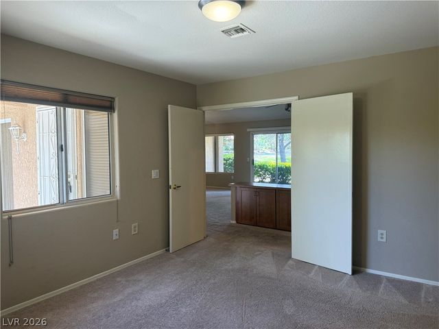 2425 Showcase Drive, Las Vegas, NV 89134