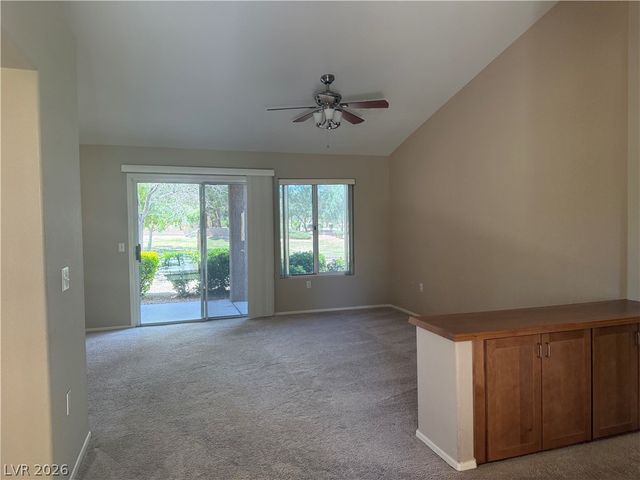 2425 Showcase Drive, Las Vegas, NV 89134
