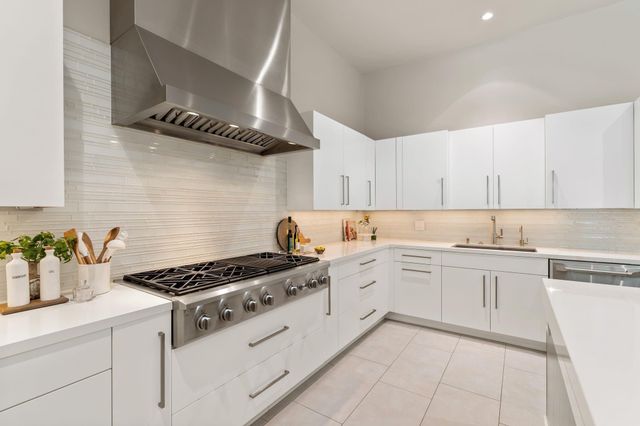 11703 Flintwood Drive, Houston, TX 77024