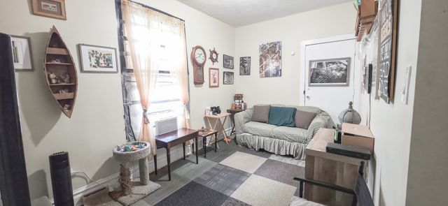 6318 S Wolcott Avenue, Chicago, IL 60636