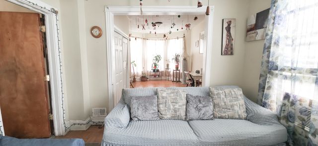 6318 S Wolcott Avenue, Chicago, IL 60636