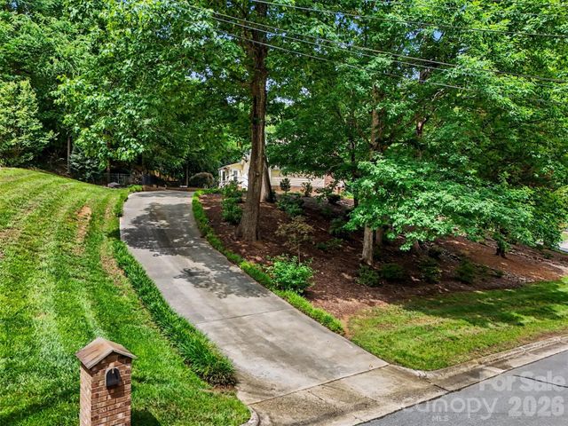 420 Brook Avenue SE, Concord, NC 28025