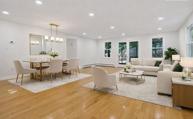 12 White Ave, Concord, MA 01742