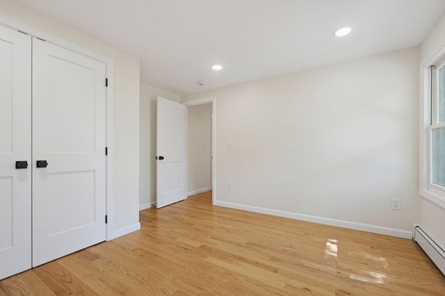 12 White Ave, Concord, MA 01742