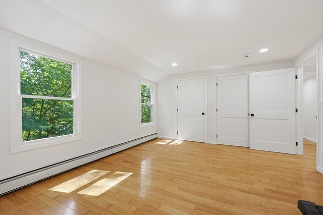 12 White Ave, Concord, MA 01742