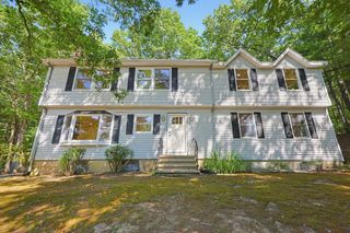 12 White Ave, Concord, MA 01742