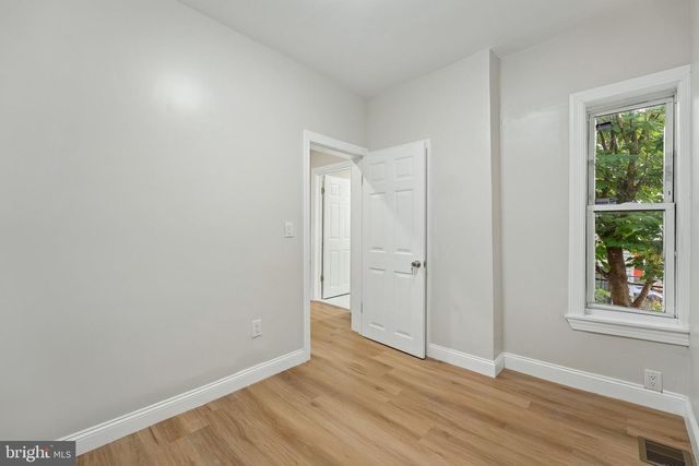 1534 S WOODSTOCK ST, Philadelphia, PA 19146
