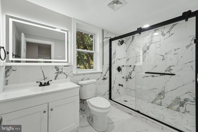 1534 S WOODSTOCK ST, Philadelphia, PA 19146