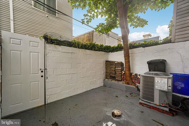 1534 S WOODSTOCK ST, Philadelphia, PA 19146