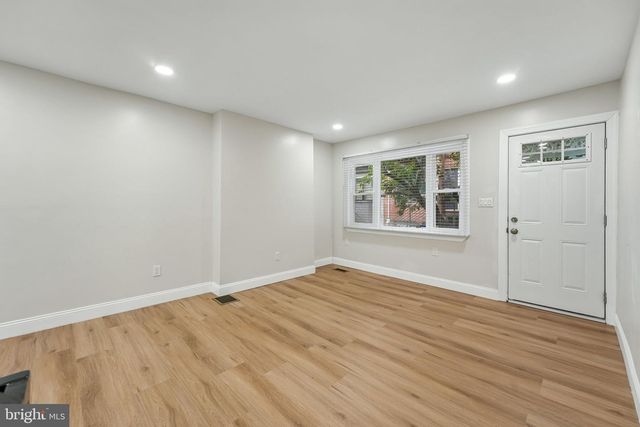 1534 S WOODSTOCK ST, Philadelphia, PA 19146