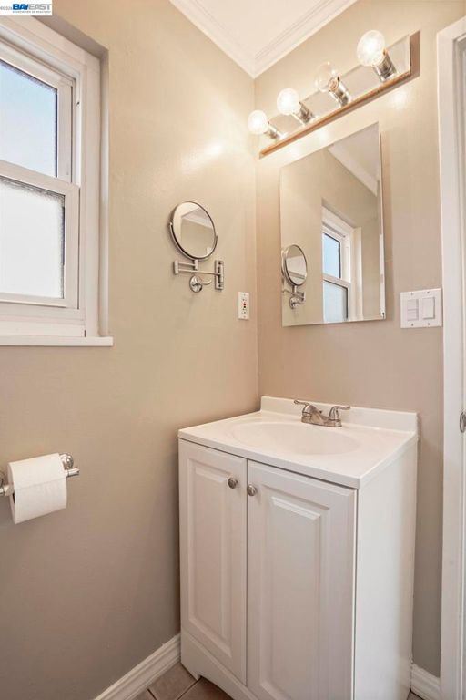 Image 32 of property listing at 2765 Kennedy St, Livermore, CA 94551