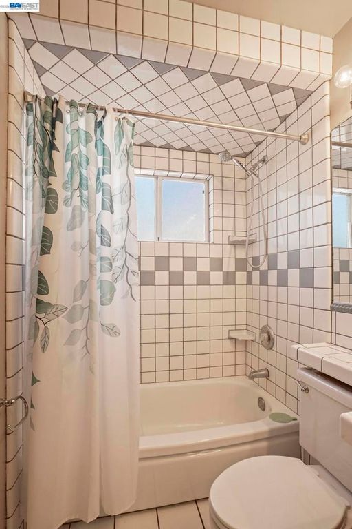 Image 33 of property listing at 2765 Kennedy St, Livermore, CA 94551