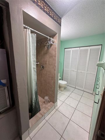 2016 OAK MEADOW CIRCLE, South Daytona, FL 32119