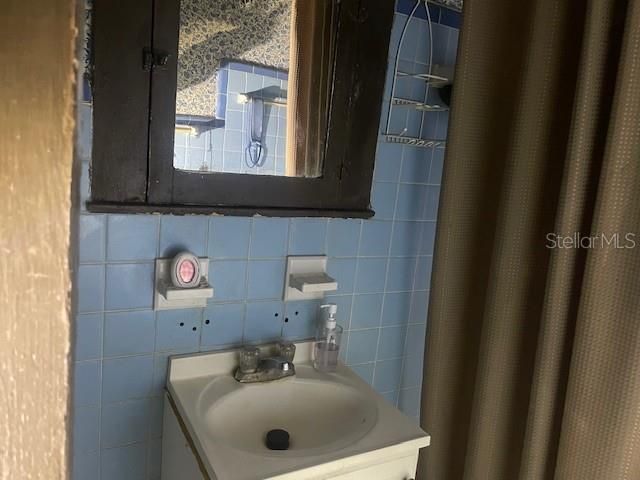 1618 20TH AVENUE S, St Petersburg, FL 33712