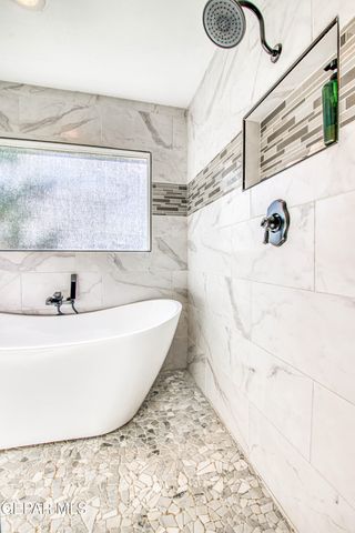 716 MEADOWLARK Drive, El Paso, TX 79922