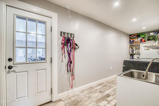 716 MEADOWLARK Drive, El Paso, TX 79922