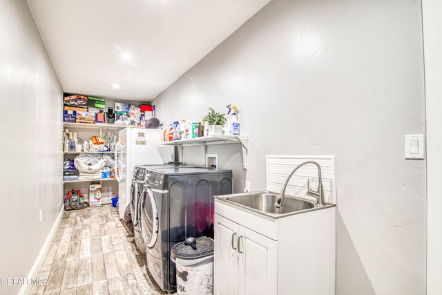 716 MEADOWLARK Drive, El Paso, TX 79922