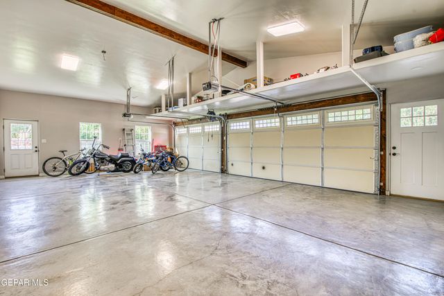 716 MEADOWLARK Drive, El Paso, TX 79922