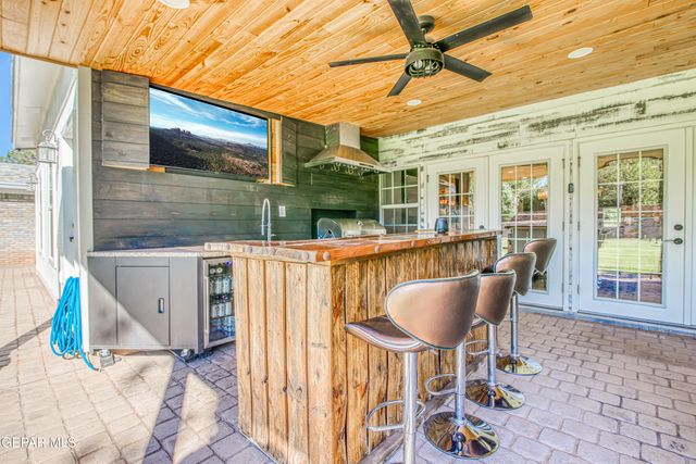 716 MEADOWLARK Drive, El Paso, TX 79922