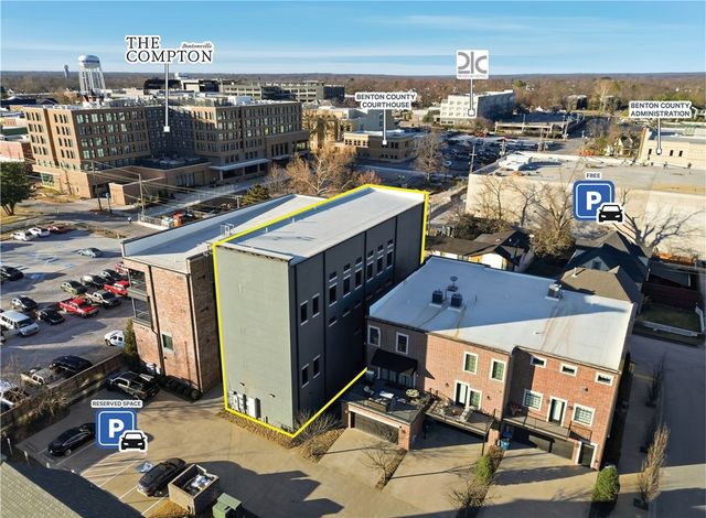 224 2nd Street, Bentonville, AR 72712