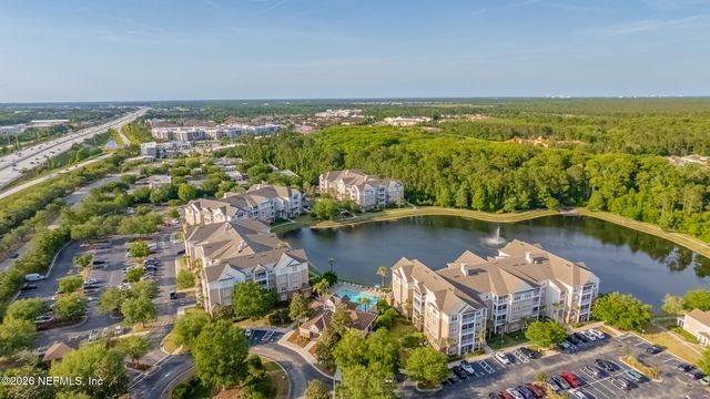 11251 CAMPFIELD Drive 3302, Jacksonville, FL 32256