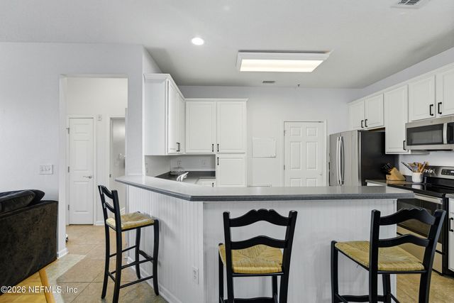 11251 CAMPFIELD Drive 3302, Jacksonville, FL 32256