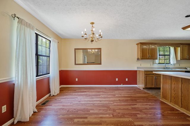 326 Fallen Leaf Drive, Soddy Daisy, TN 37379