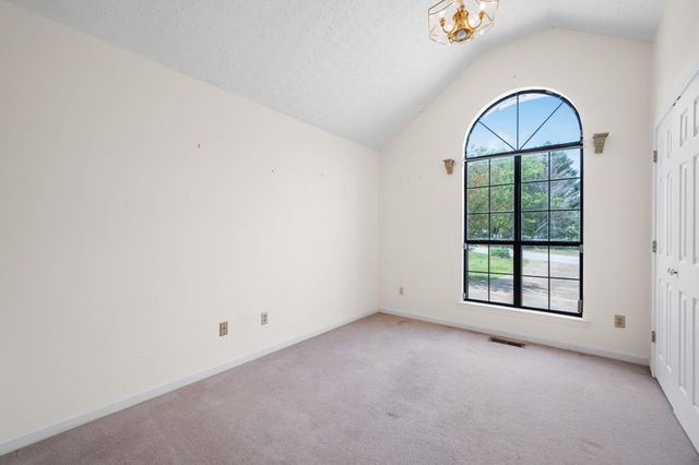 326 Fallen Leaf Drive, Soddy Daisy, TN 37379