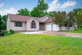 326 Fallen Leaf Drive, Soddy Daisy, TN 37379
