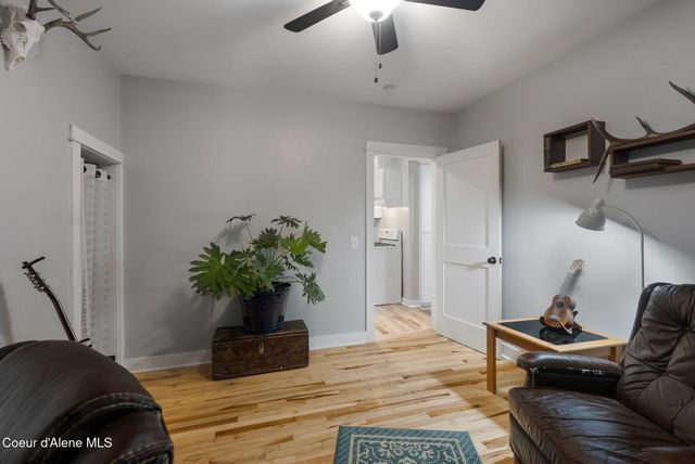 6885 Hazel St, Bonners Ferry, ID 83805