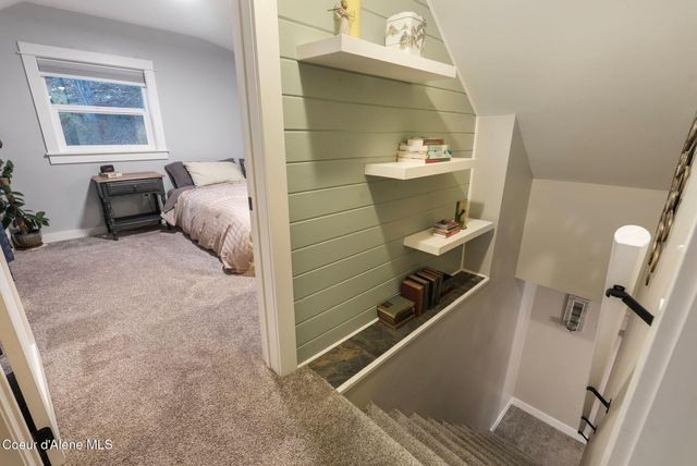 6885 Hazel St, Bonners Ferry, ID 83805