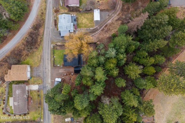 6885 Hazel St, Bonners Ferry, ID 83805