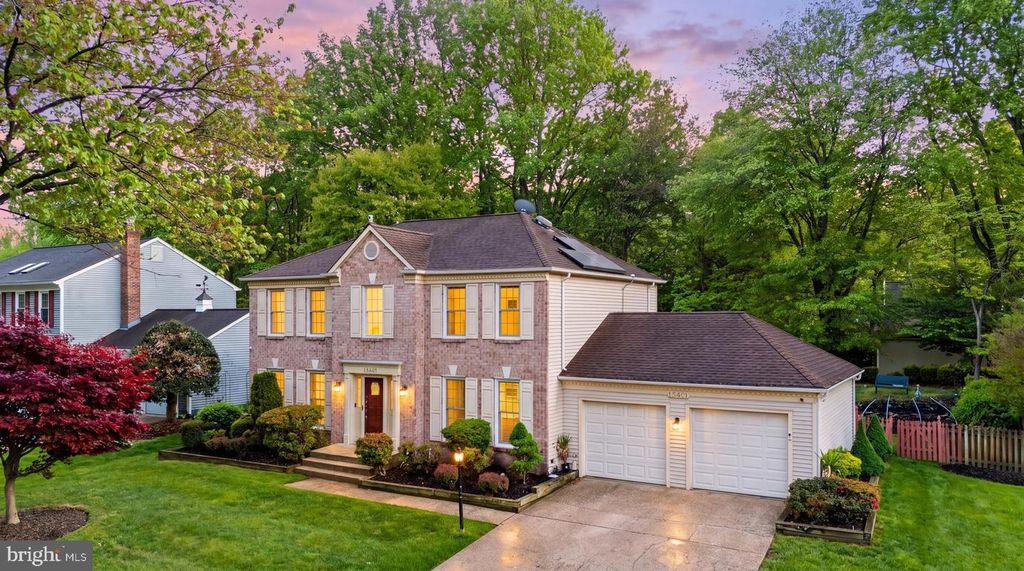 Image 1 of property listing at 15401 PINE TREE CT, Bowie, MD 20721