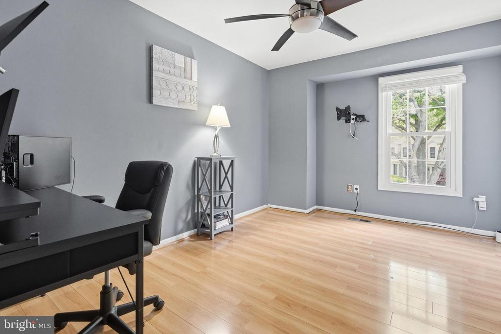 Image 25 of property listing at 15401 PINE TREE CT, Bowie, MD 20721