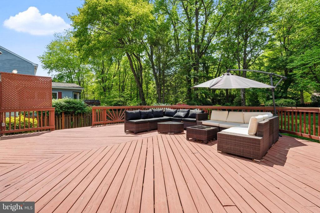 Image 38 of property listing at 15401 PINE TREE CT, Bowie, MD 20721