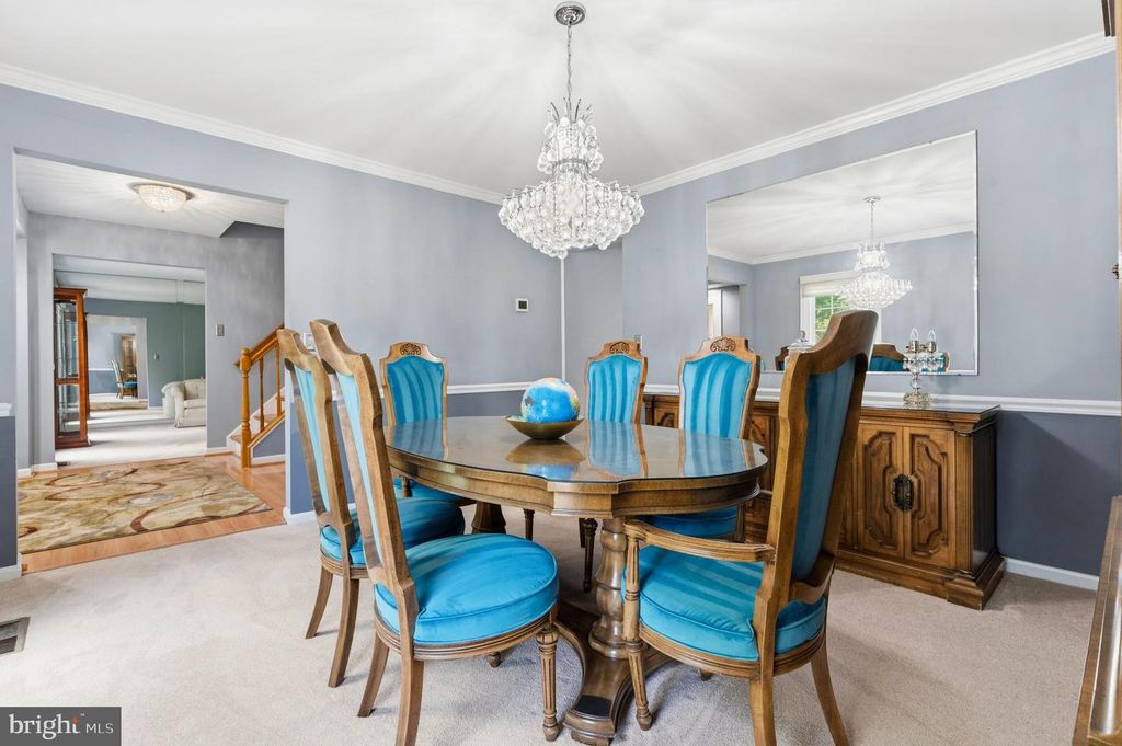 Image 9 of property listing at 15401 PINE TREE CT, Bowie, MD 20721